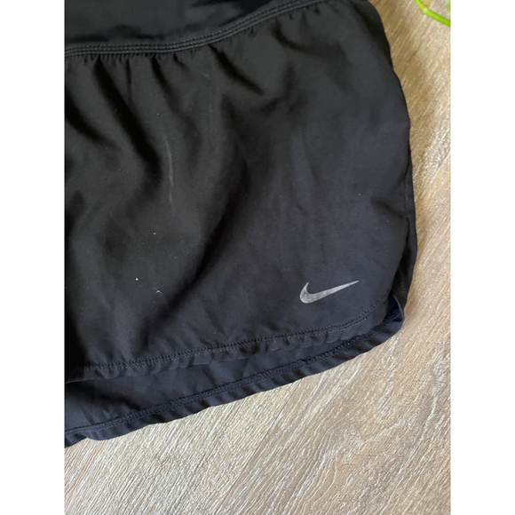 Nike Women's Running Shorts Black Size M Athletic Activewear - Picture 4 of 9